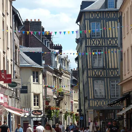 Coeur Rouennais 4p - Centre Historique - Rue Pietonne - Internet -wifi